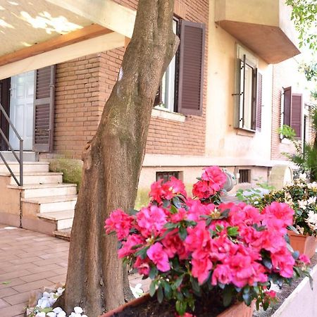 Hotel Tiburtina House Rom Exterior foto
