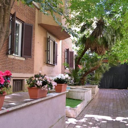 Hotel Tiburtina House Rom Exterior foto