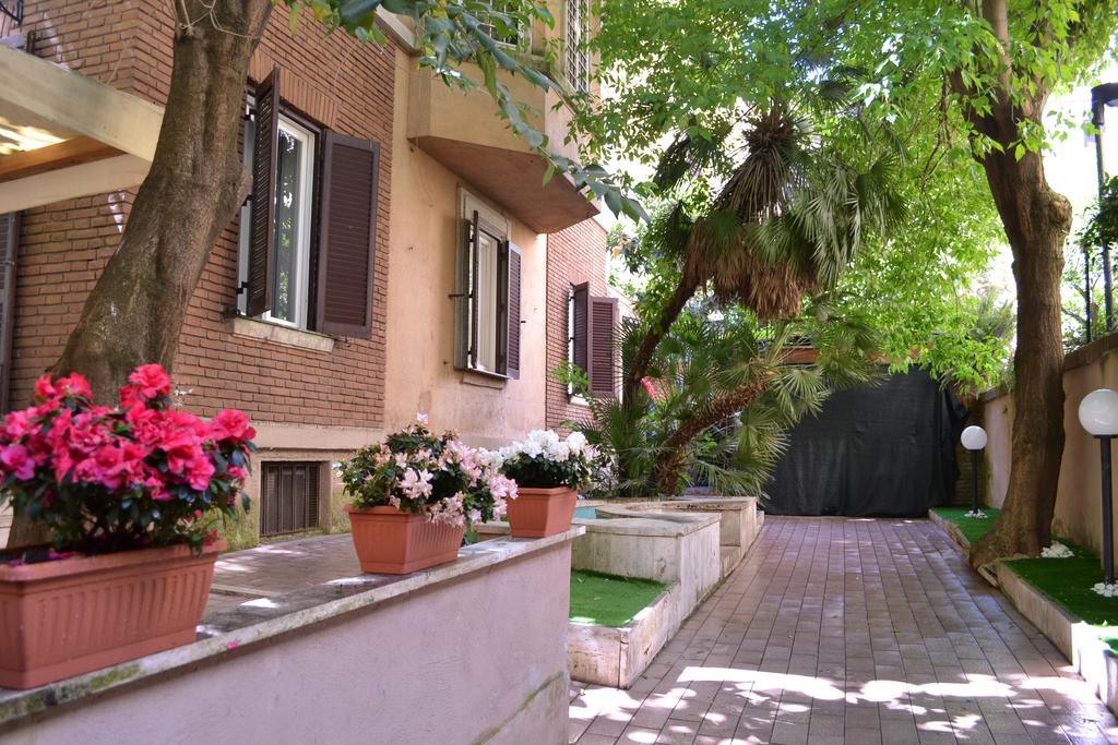 Hotel Tiburtina House Rom Exterior foto